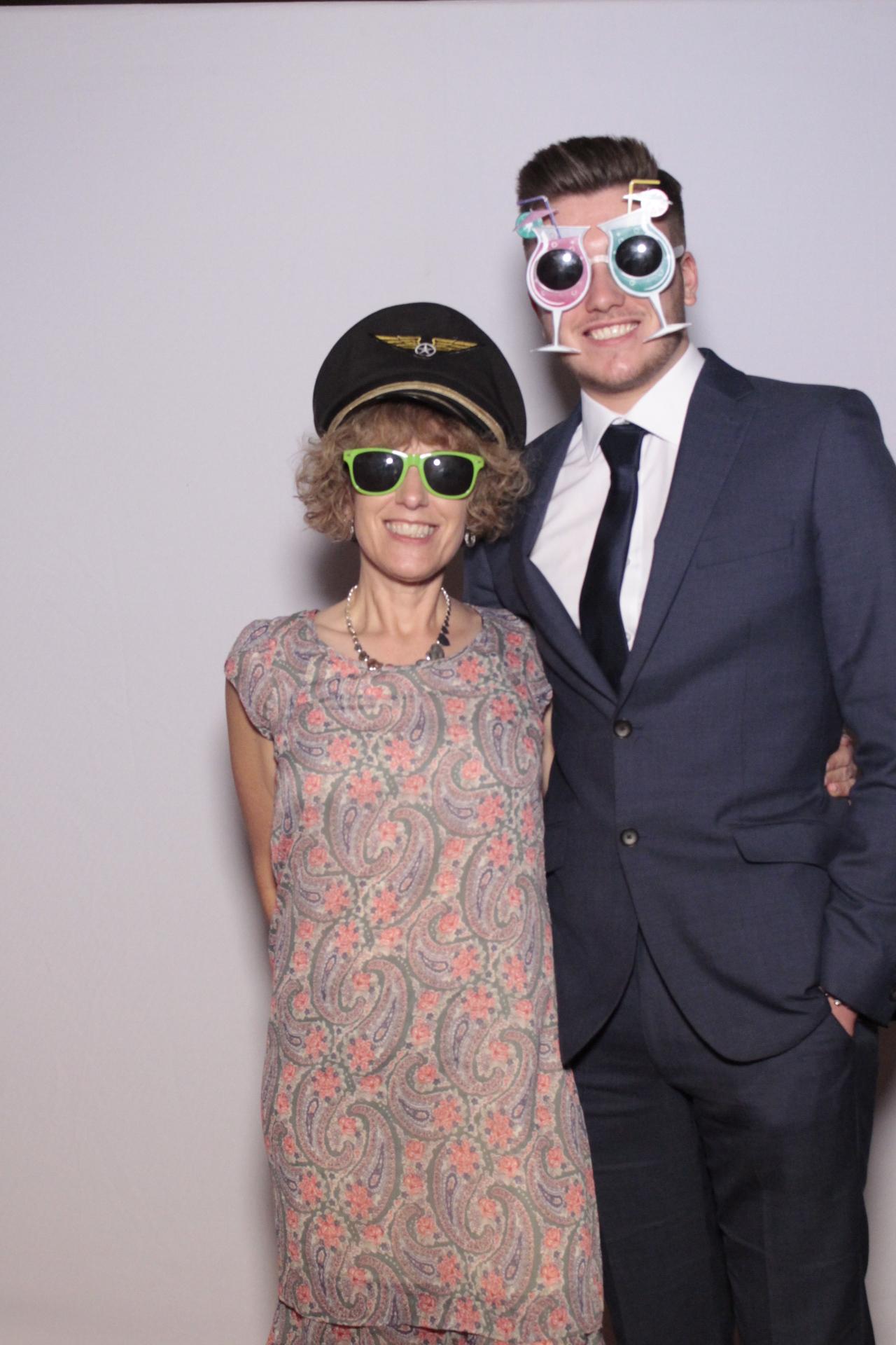 Debbie & Danny's Wedding | View more photos from the event at gallery.myphotoboothexperience.co.uk/u/MyPhotoBoothExperienceLtd/Debbie-Dannys-Wedding